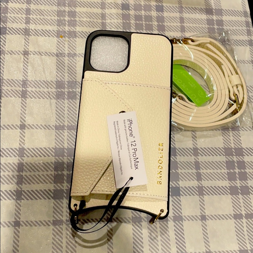 Bandolier Ivory/gold phone case